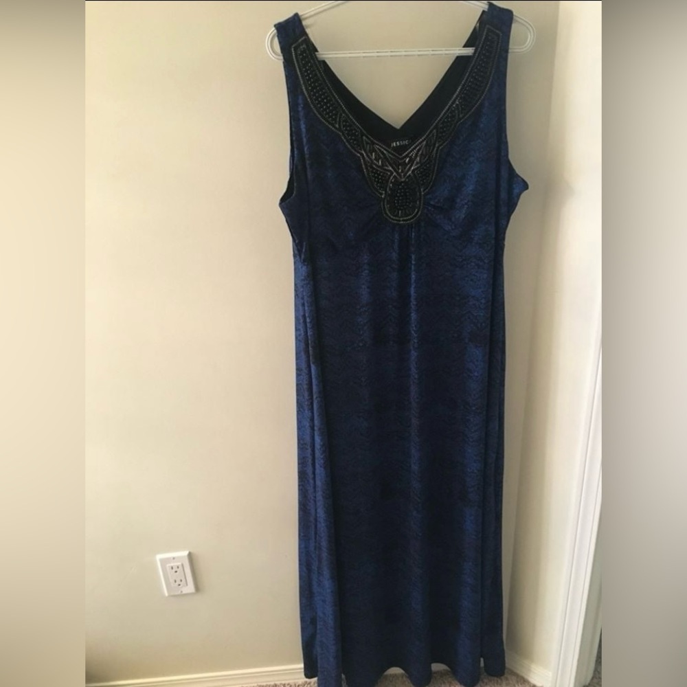 Women's Dress (Jessica) -
Size 18